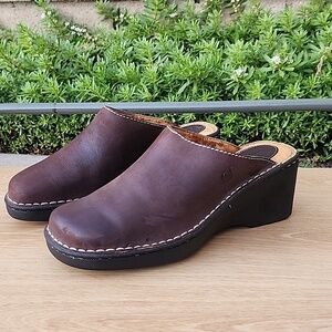 Born Loggia Brown Leather Heeled Clog Size10